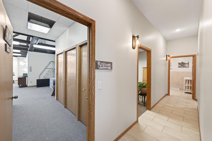 Don't pass on this one!!! Exceptional Downtown Cambridge - photo 26