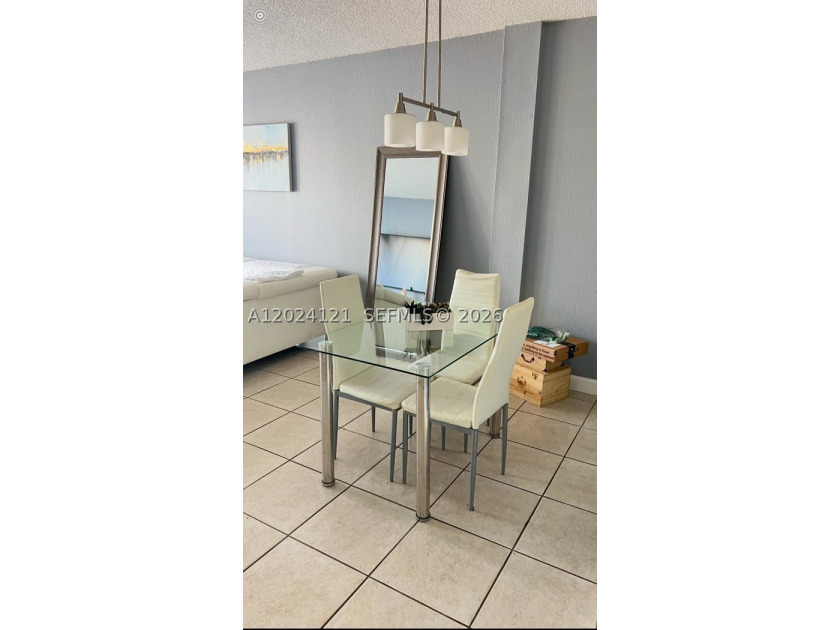Prime Kendall location, across from Miami Dade College (104th - photo 2