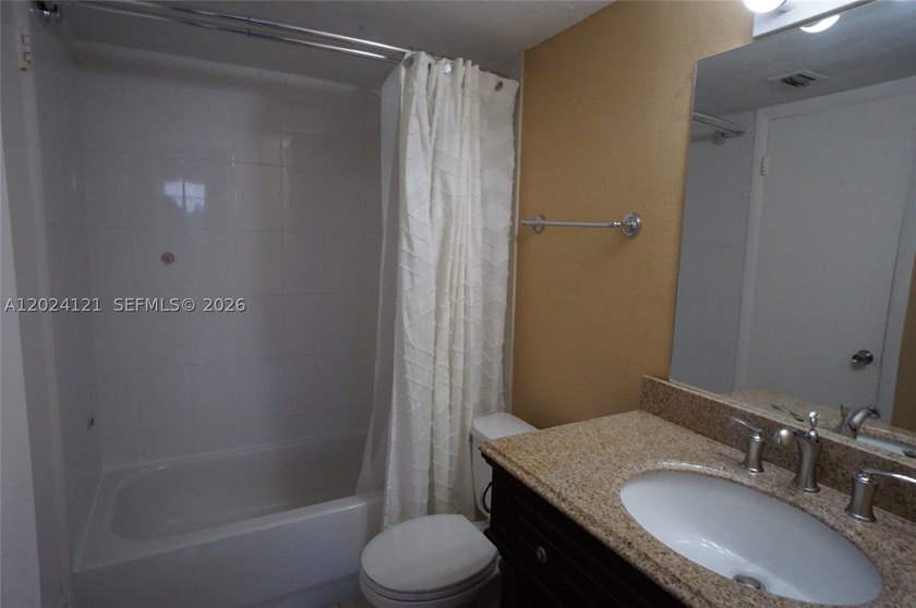 Prime Kendall location, across from Miami Dade College (104th - photo 8