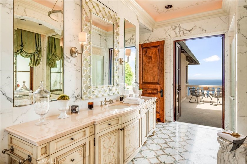 Located above legendary Bluff Cove in Palos Verdes Estates, this - photo 23