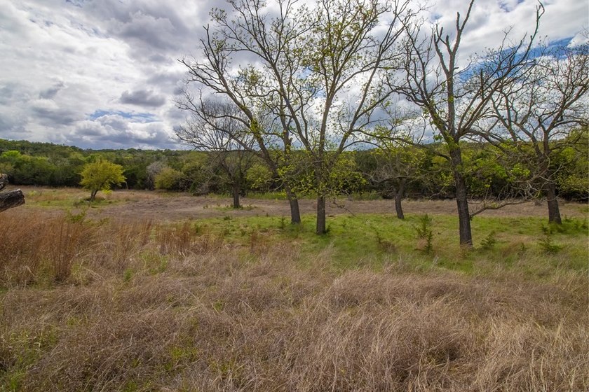 Located in the gated community of River Valley Ranch in Ingram - photo 7