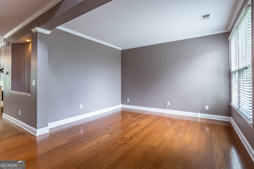 Welcome to 239 Highwoods Pkwy - a craftsman-style beauty - photo 11
