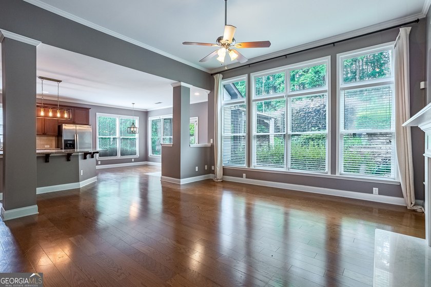 Welcome to 239 Highwoods Pkwy - a craftsman-style beauty - photo 12