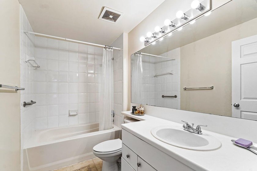 Currently rented until April 2027. Lovely 12th-floor rcondo - photo 13