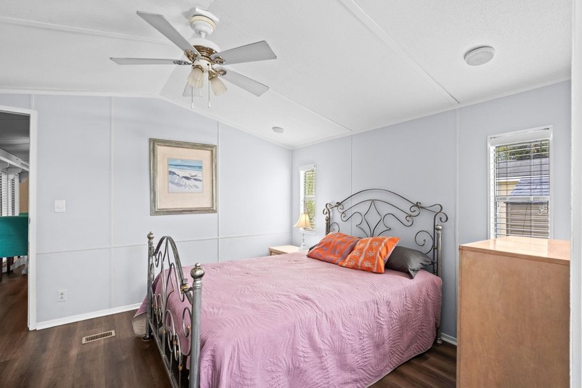 Tucked away in the heart of North Myrtle Beach, this beautifully - photo 19
