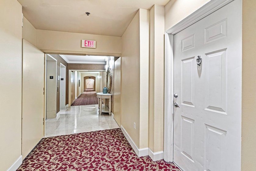 Currently rented until April 2027. Lovely 12th-floor rcondo - photo 19
