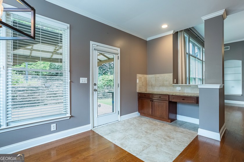 Welcome to 239 Highwoods Pkwy - a craftsman-style beauty - photo 20