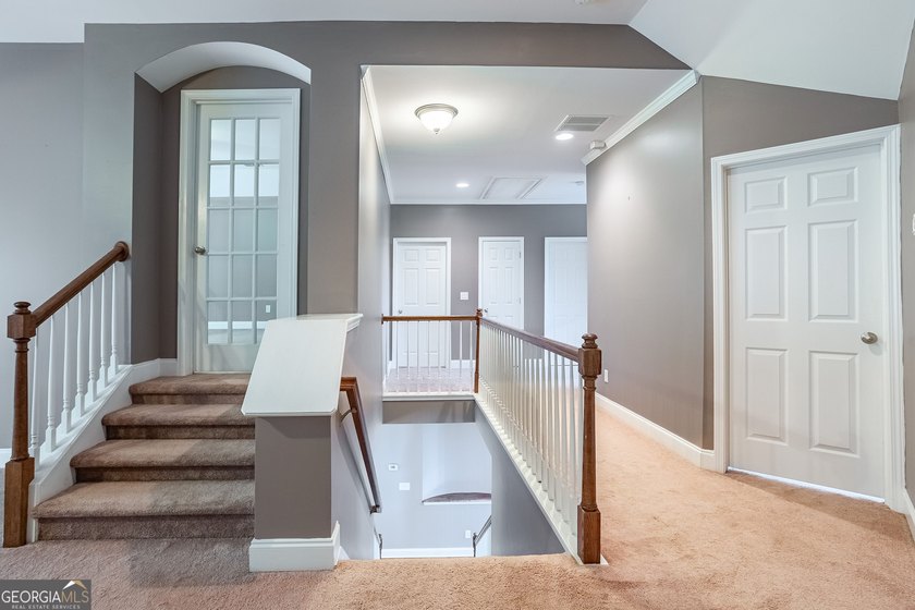 Welcome to 239 Highwoods Pkwy - a craftsman-style beauty - photo 27