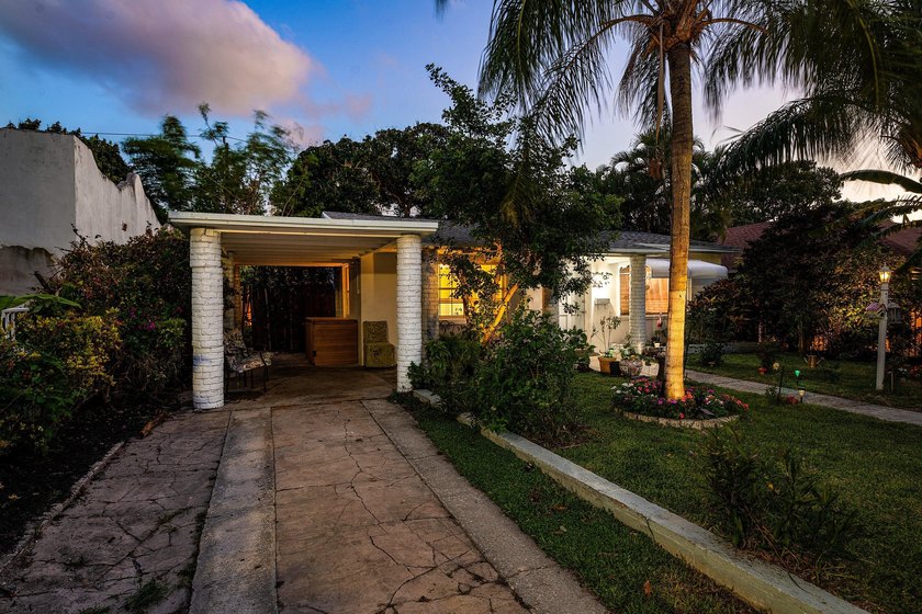 Welcome to this charming single-story residence This - photo 29