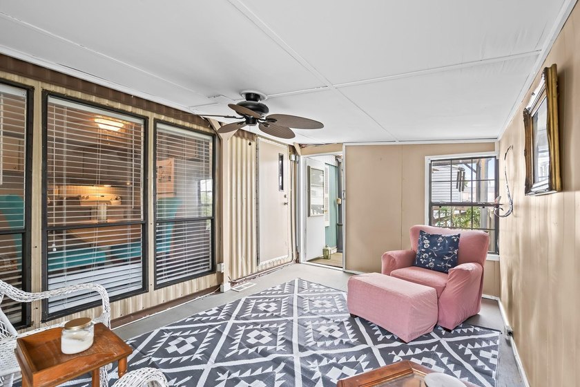 Tucked away in the heart of North Myrtle Beach, this beautifully - photo 31