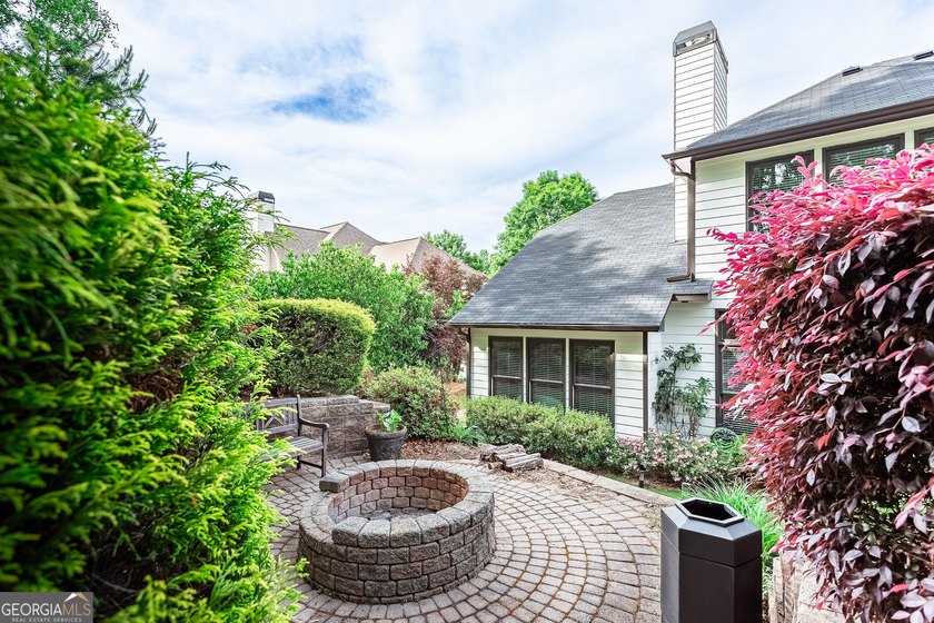 Welcome to 239 Highwoods Pkwy - a craftsman-style beauty - photo 41