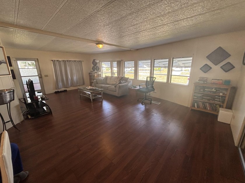 SPACIOUS HOME, VERY WELL MAINTAINED WITH 2 BEDROOMS, 2 BATHS AND - photo 8