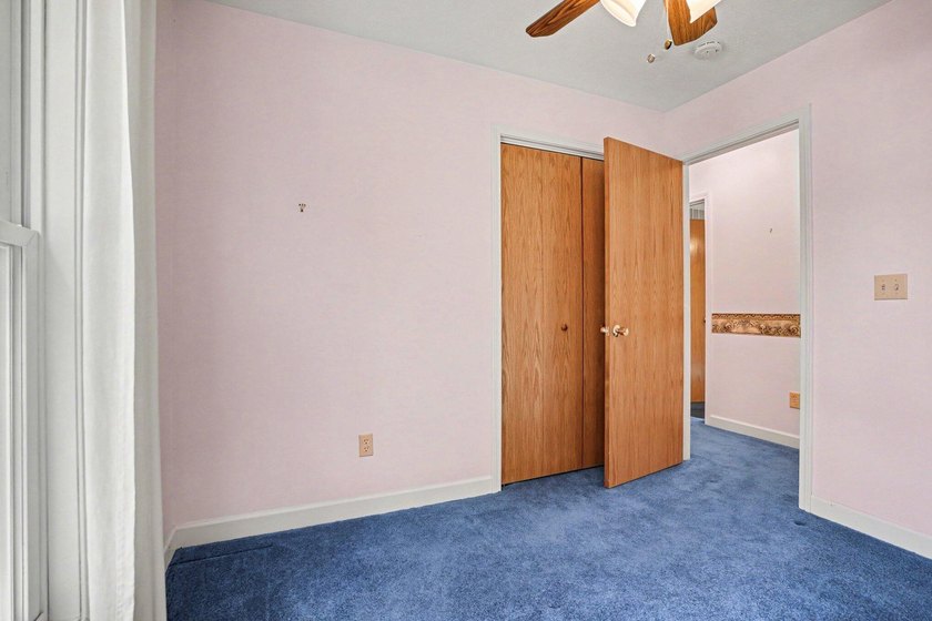 Built in 1999 and lovingly maintained by its original owner - photo 10