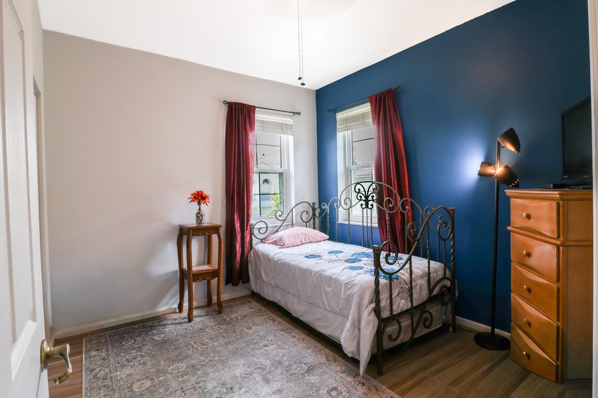 A $15,000 preferred lender credit offered on this delightful - photo 14