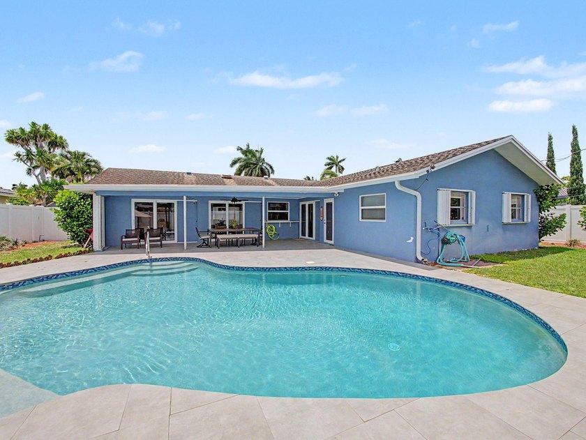 Located just minutes from Town Center Mall and top-rated schools - photo 36