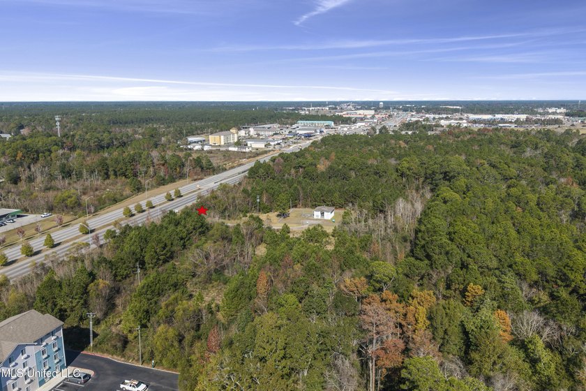 2.6 acres of premium commercial property with 343 feet of - photo 8