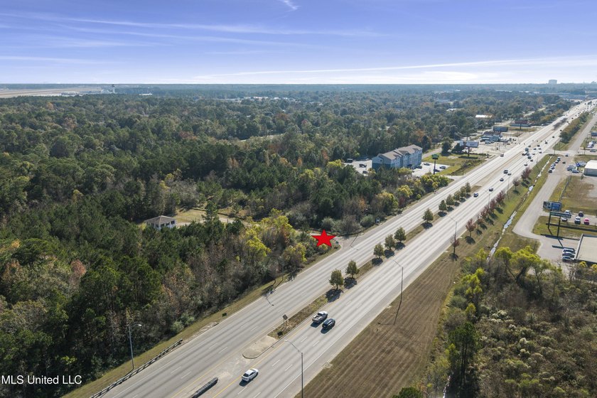 2.6 acres of premium commercial property with 343 feet of - photo 10