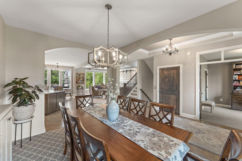 Welcome to a one-of-a-kind luxury retreat where thoughtful - photo 16
