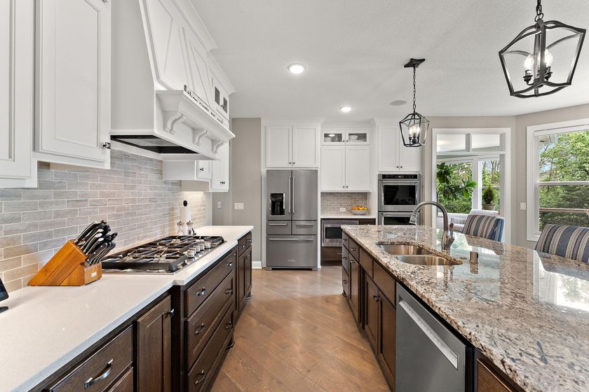Welcome to a one-of-a-kind luxury retreat where thoughtful - photo 19