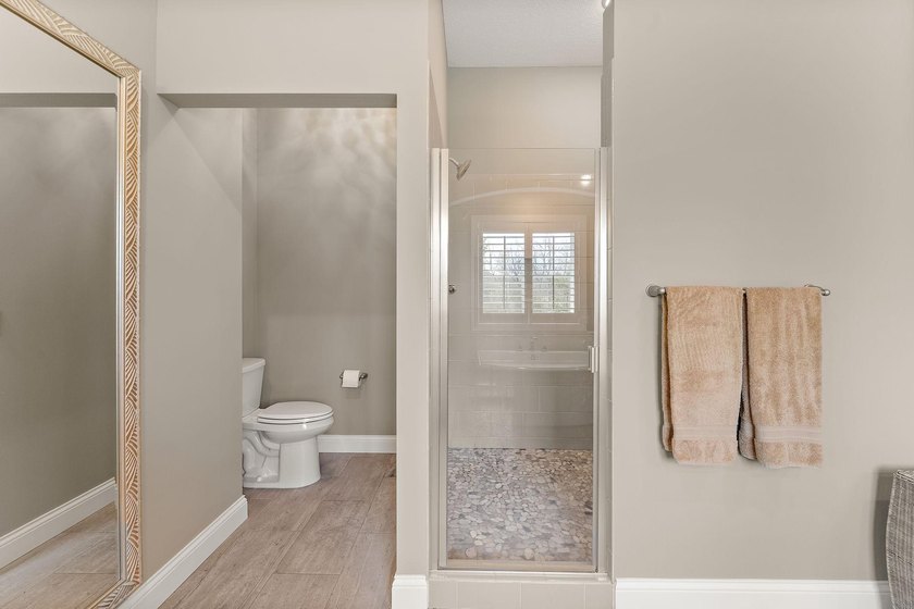 Welcome to a one-of-a-kind luxury retreat where thoughtful - photo 39