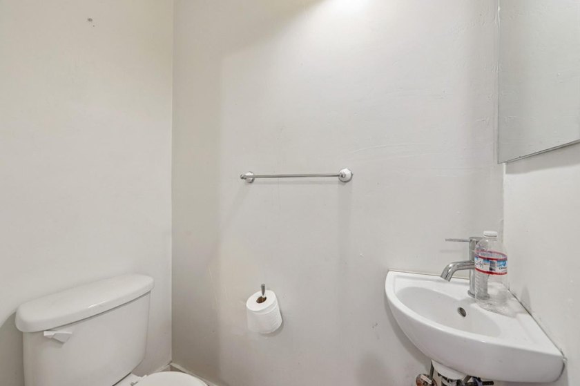 Welcome to 5826 Avenal Ave, a charming gated bungalow offering - photo 11