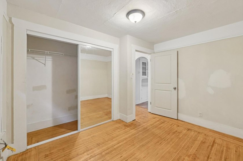 Welcome to 5826 Avenal Ave, a charming gated bungalow offering - photo 12