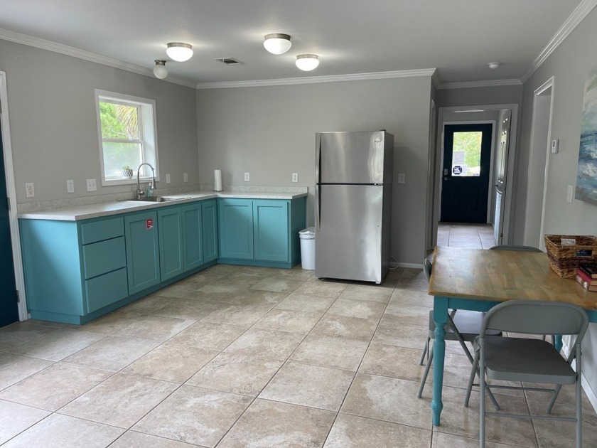 Nice lot ready to build your primary home, or a vacation rental - photo 7