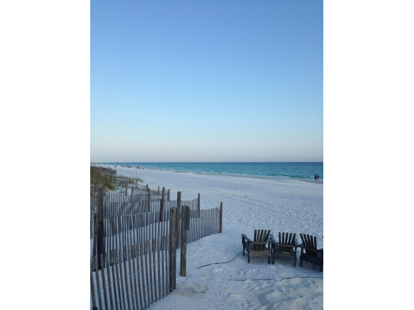Few neighborhoods as special as Gulf Pines exist along the - photo 8