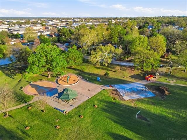 Discover a premier turnkey investment property or chic modern - photo 2