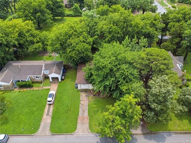 Discover a premier turnkey investment property or chic modern - photo 7