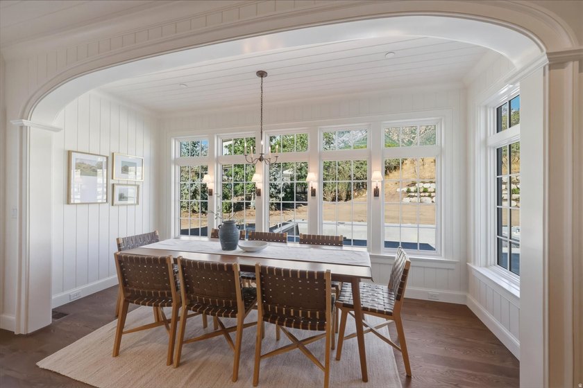 Introducing a classically designed Colonial Revival from the - photo 13