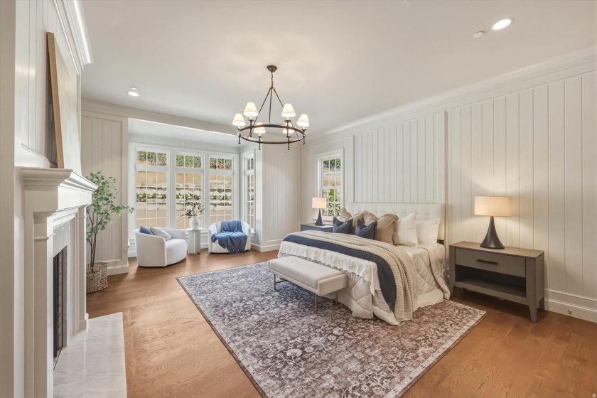 Introducing a classically designed Colonial Revival from the - photo 21