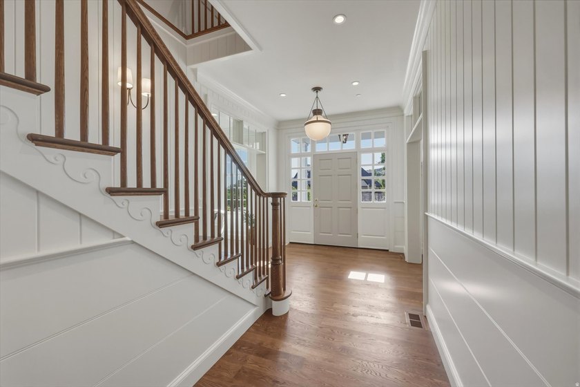 Introducing a classically designed Colonial Revival from the - photo 32