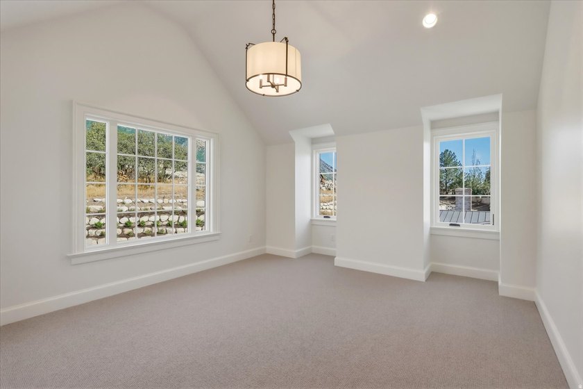 Introducing a classically designed Colonial Revival from the - photo 41