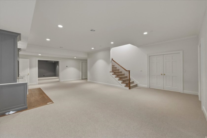 Introducing a classically designed Colonial Revival from the - photo 46