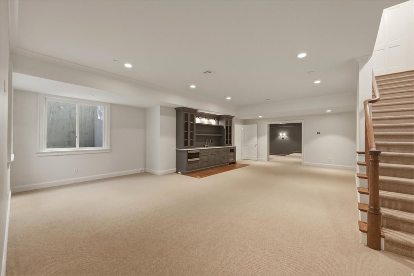 Introducing a classically designed Colonial Revival from the - photo 48