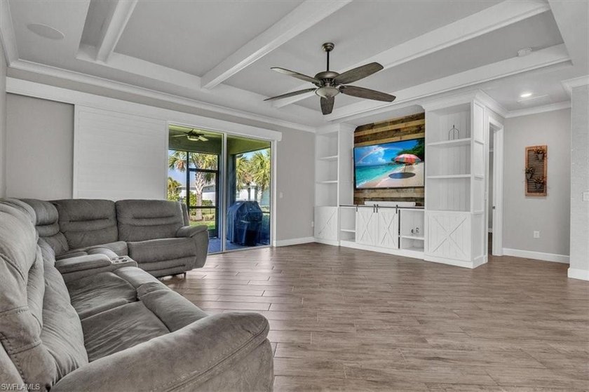 Move-in-ready and beautifully upgraded, this 3-bed + den, 2-bath - photo 8