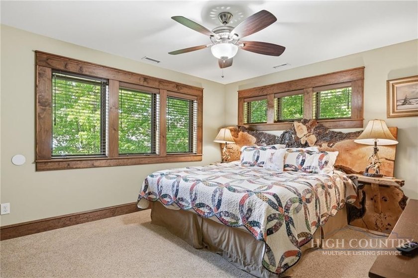 Welcome to Cardinal Perch. This stunning property offers eight - photo 22