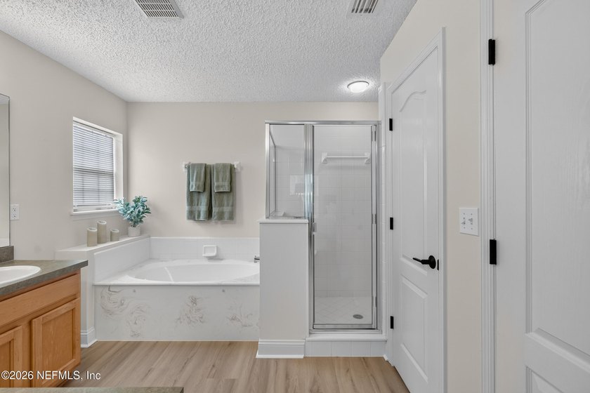 Welcome to your new Home. Beautiful turnkey home ready for you - photo 22