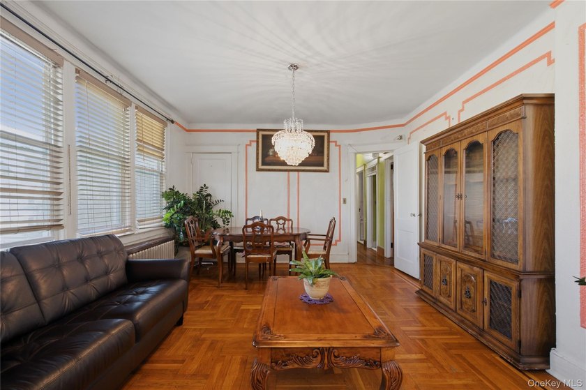 Discover the potential of this fully attached brick/frame home - photo 4