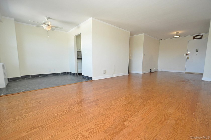 Welcome to Westchester Tower, a sought-after full-service - photo 6