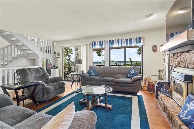 Enjoy breathtaking views of Keystone Lake from all three levels - photo 8