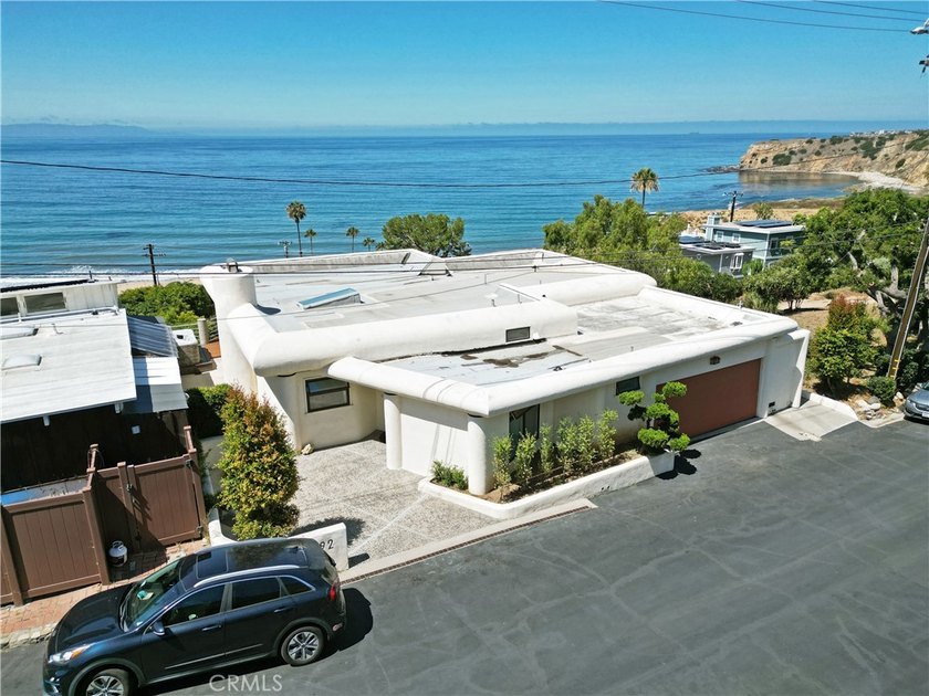 Located within a gated HOA community, this property is available - photo 10
