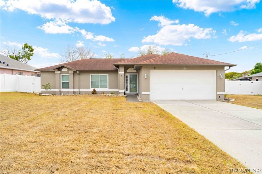 Move-In Ready Home in the Heart of Spring Hill! Welcome to this - photo 19