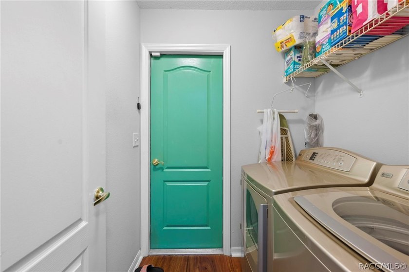 Move-In Ready Home in the Heart of Spring Hill! Welcome to this - photo 37