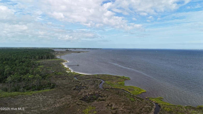 Welcome to 239 Garbacon Drive, a beautiful 3.5-acre waterfront - photo 10