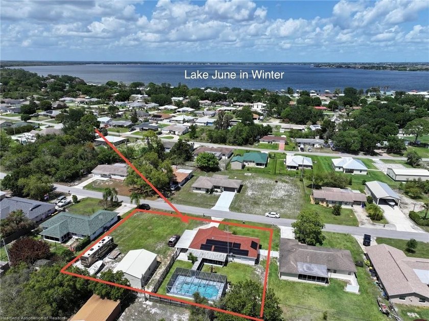 Open house this Saturday Noon to 2:00. Currently under contract - photo 4
