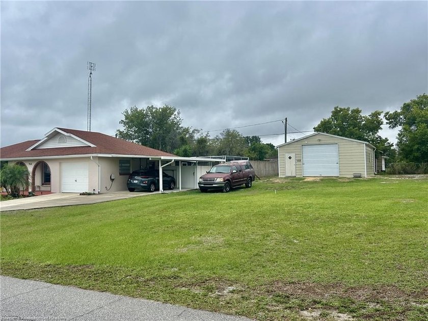 Open house this Saturday Noon to 2:00. Currently under contract - photo 8