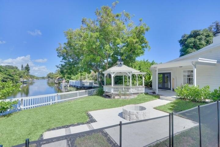 Experience the perfect blend of luxury and lifestyle in this - photo 5