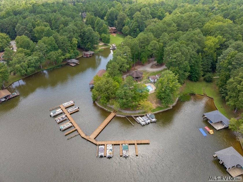 Welcome to Timber Creek, a desirable subdivision in the - photo 20